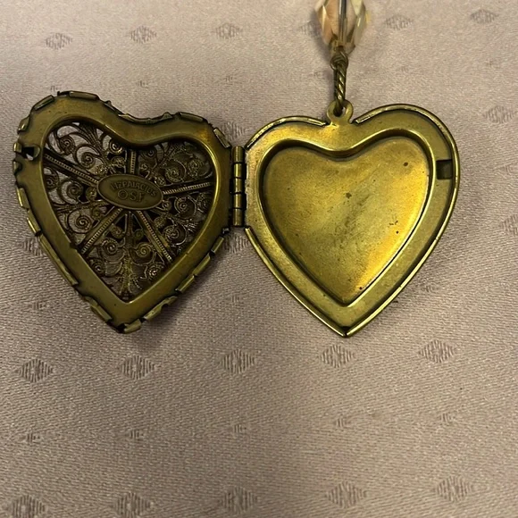 Lizpaialios Heart Locket Pendant 36” Chain W Crystals Brass no clasp Tye it - Picture 4 of 7